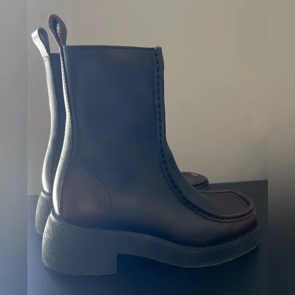 Clarks Effery Block Heel Bootie NWOT Size 6 - Picture 8 of 11